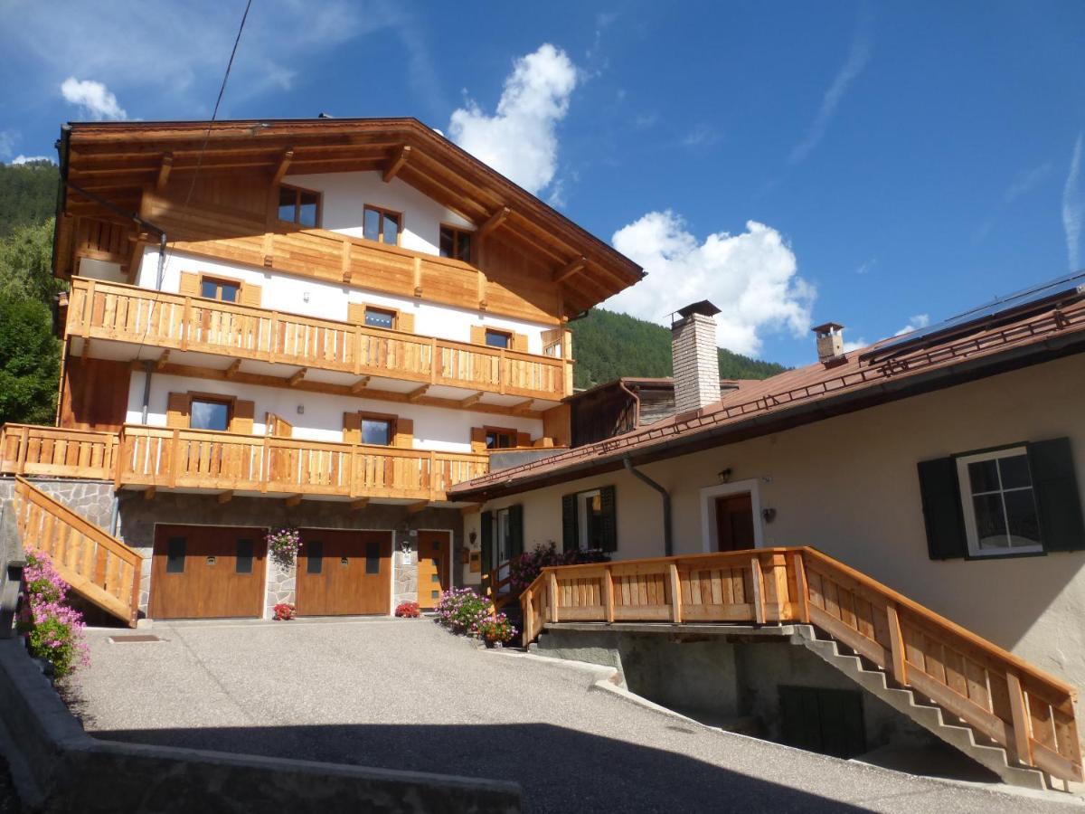 Casa Dorich Apartment Pozza di Fassa Exterior photo